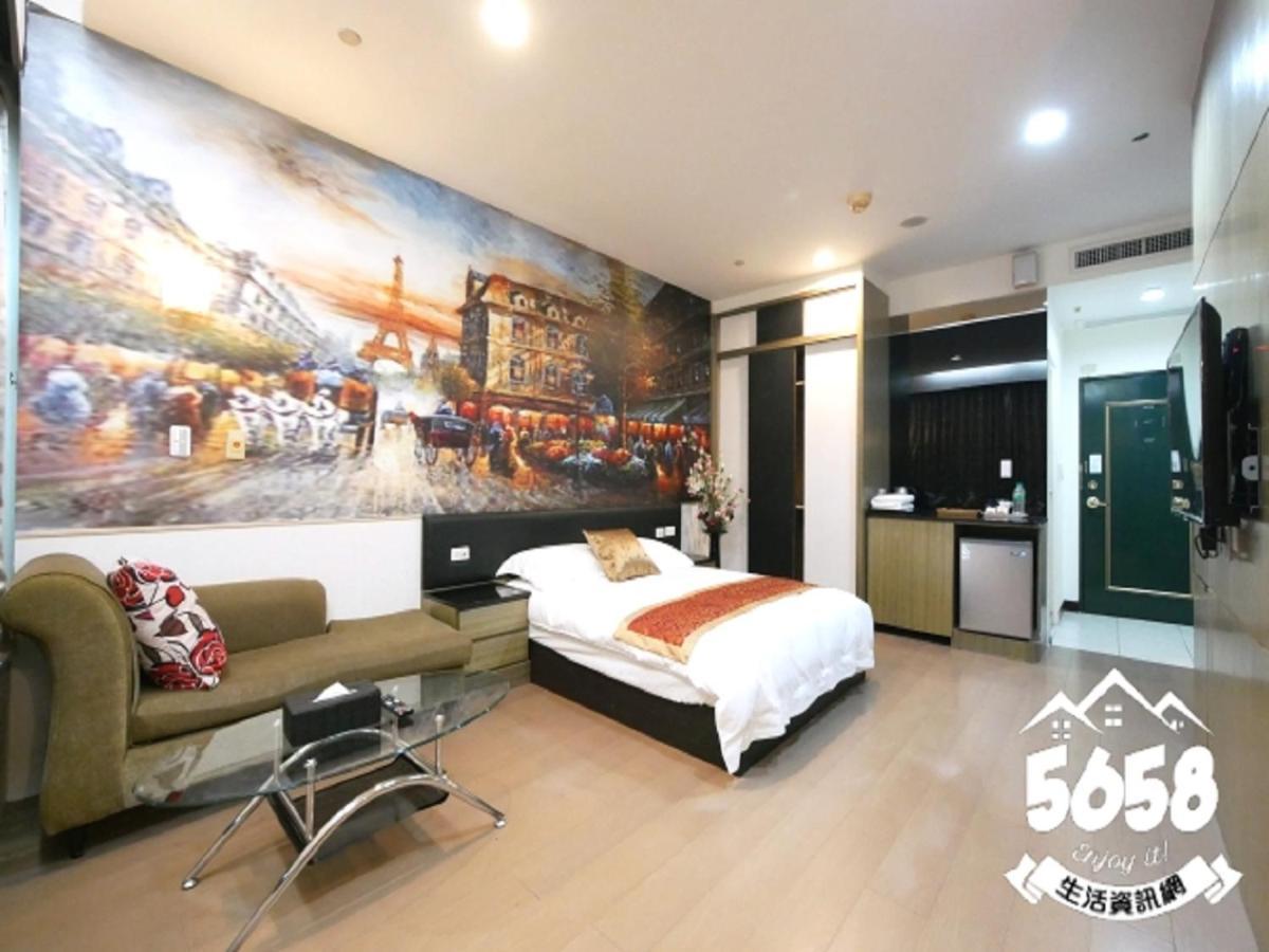 85 Season Apartment Kaohsiung Luaran gambar