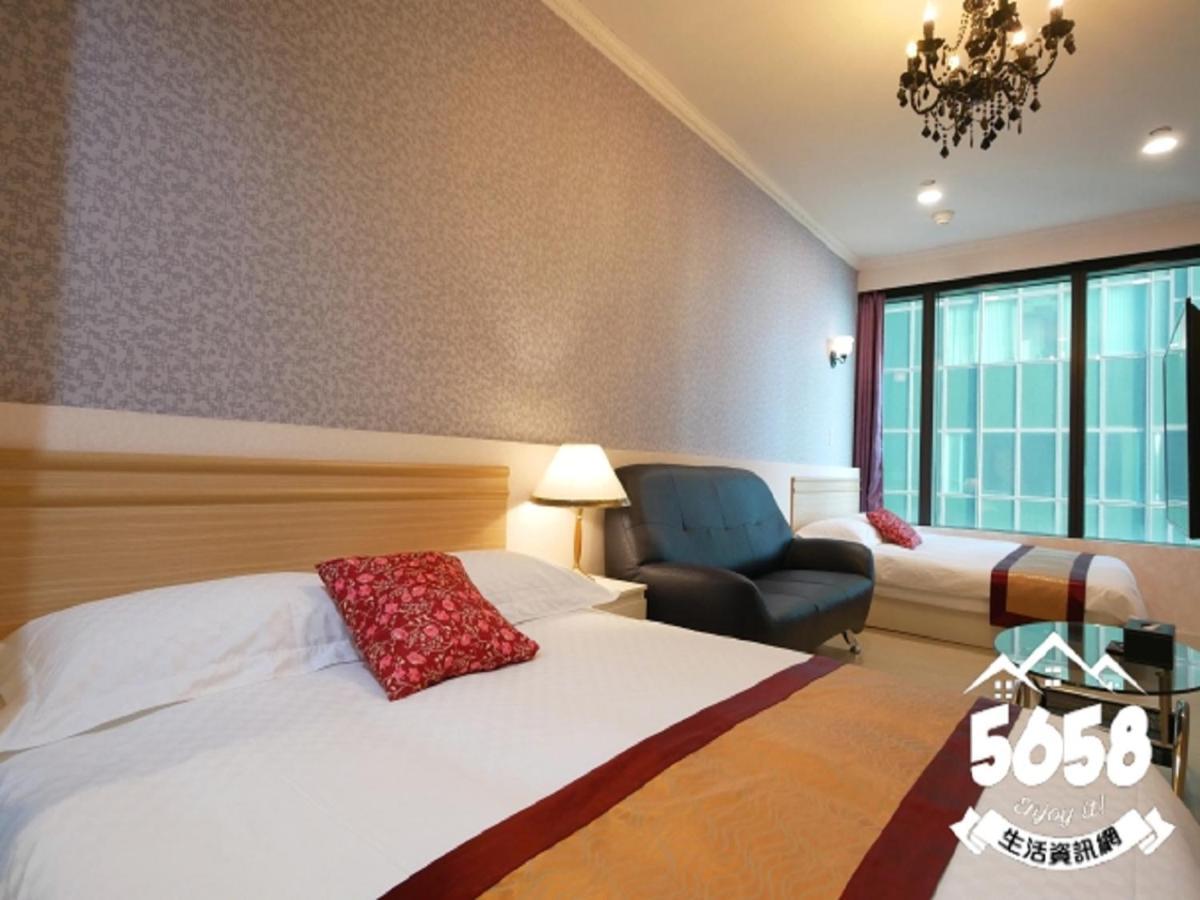 85 Season Apartment Kaohsiung Luaran gambar