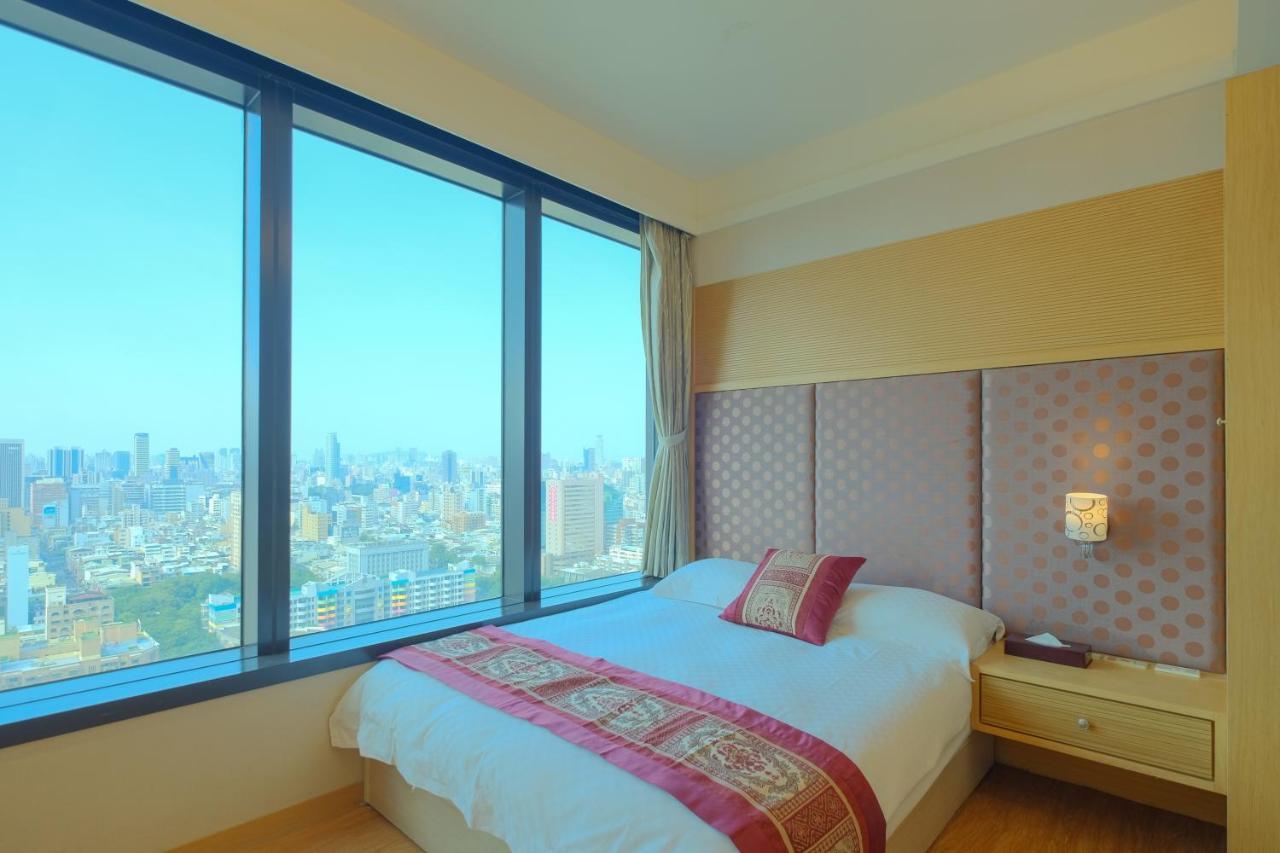 85 Season Apartment Kaohsiung Luaran gambar