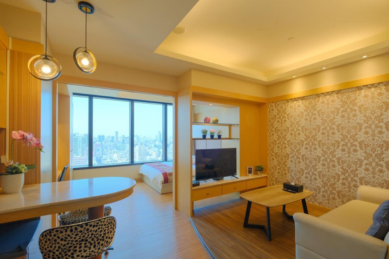 85 Season Apartment Kaohsiung Luaran gambar