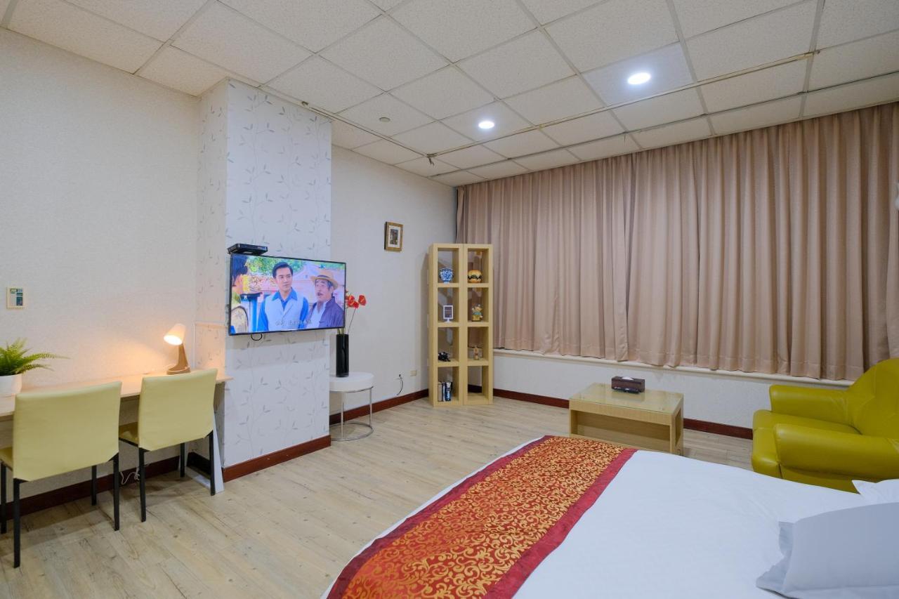 85 Season Apartment Kaohsiung Luaran gambar