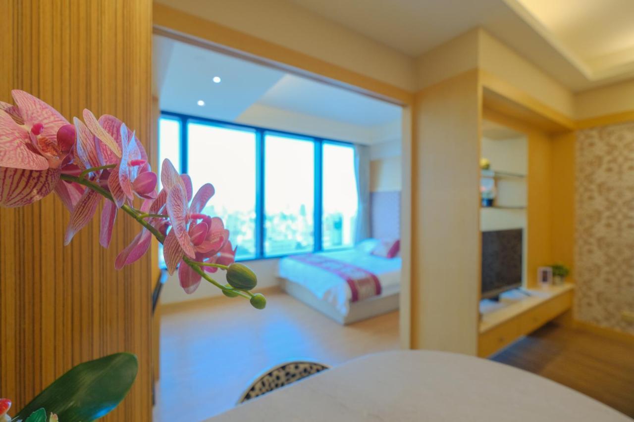 85 Season Apartment Kaohsiung Luaran gambar