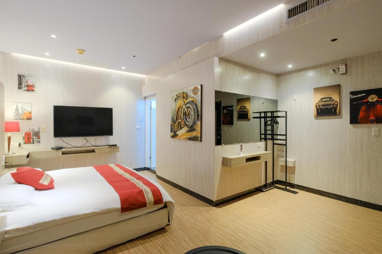 85 Season Apartment Kaohsiung Luaran gambar